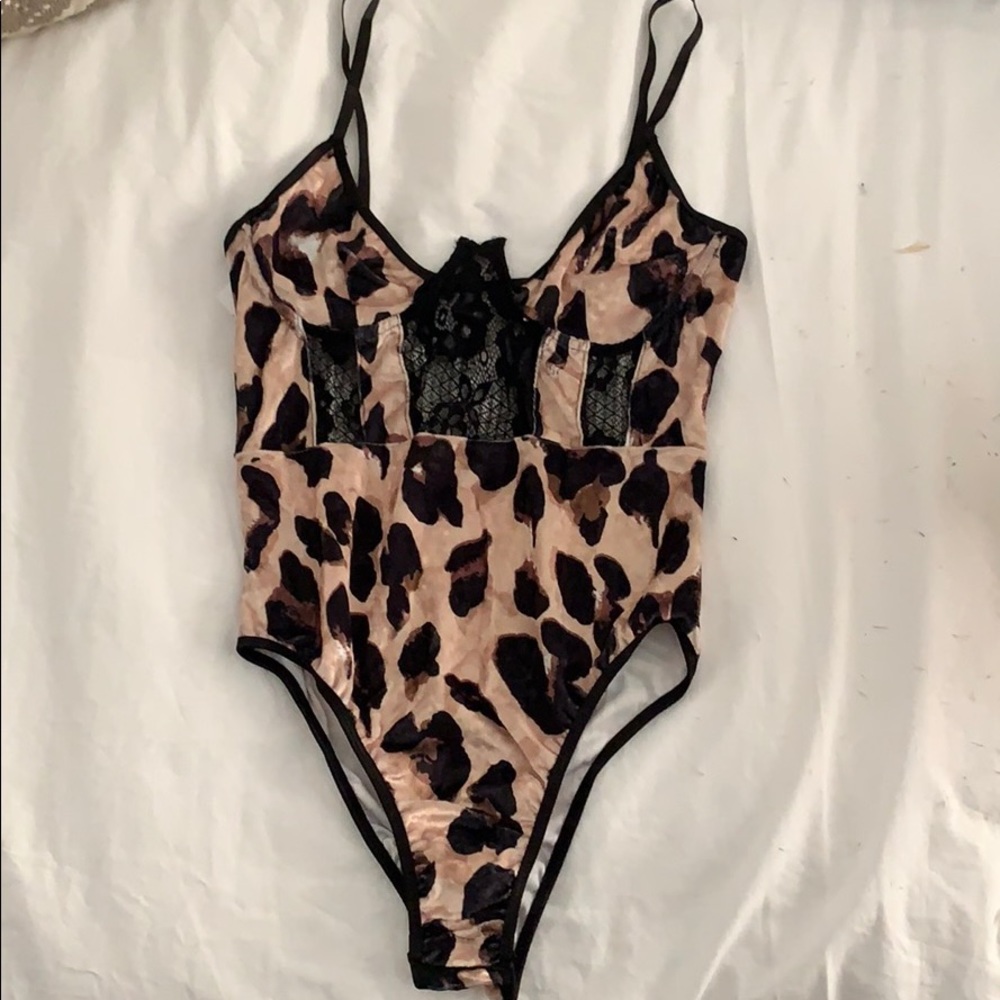 Leopard body suit